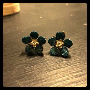 Diamond flower earrings